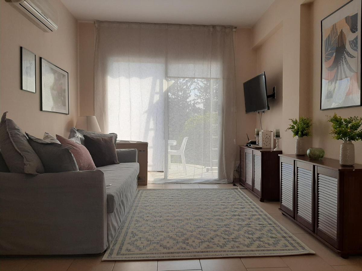 Maya*S Comfortable Apartment! Paphos Bagian luar foto